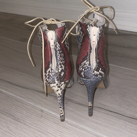 Zara booties heels - Picture 3 of 9